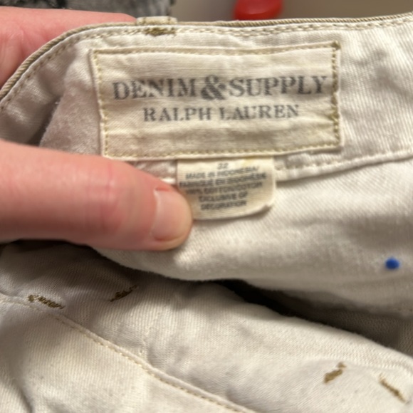 Ralph Lauren 32 khaki shorts - Picture 3 of 3